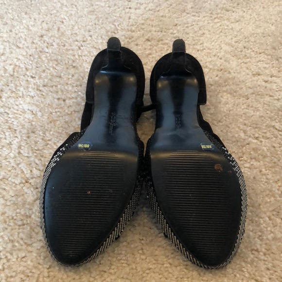 BCBG Studded Platform Heels - Picture 4 of 5